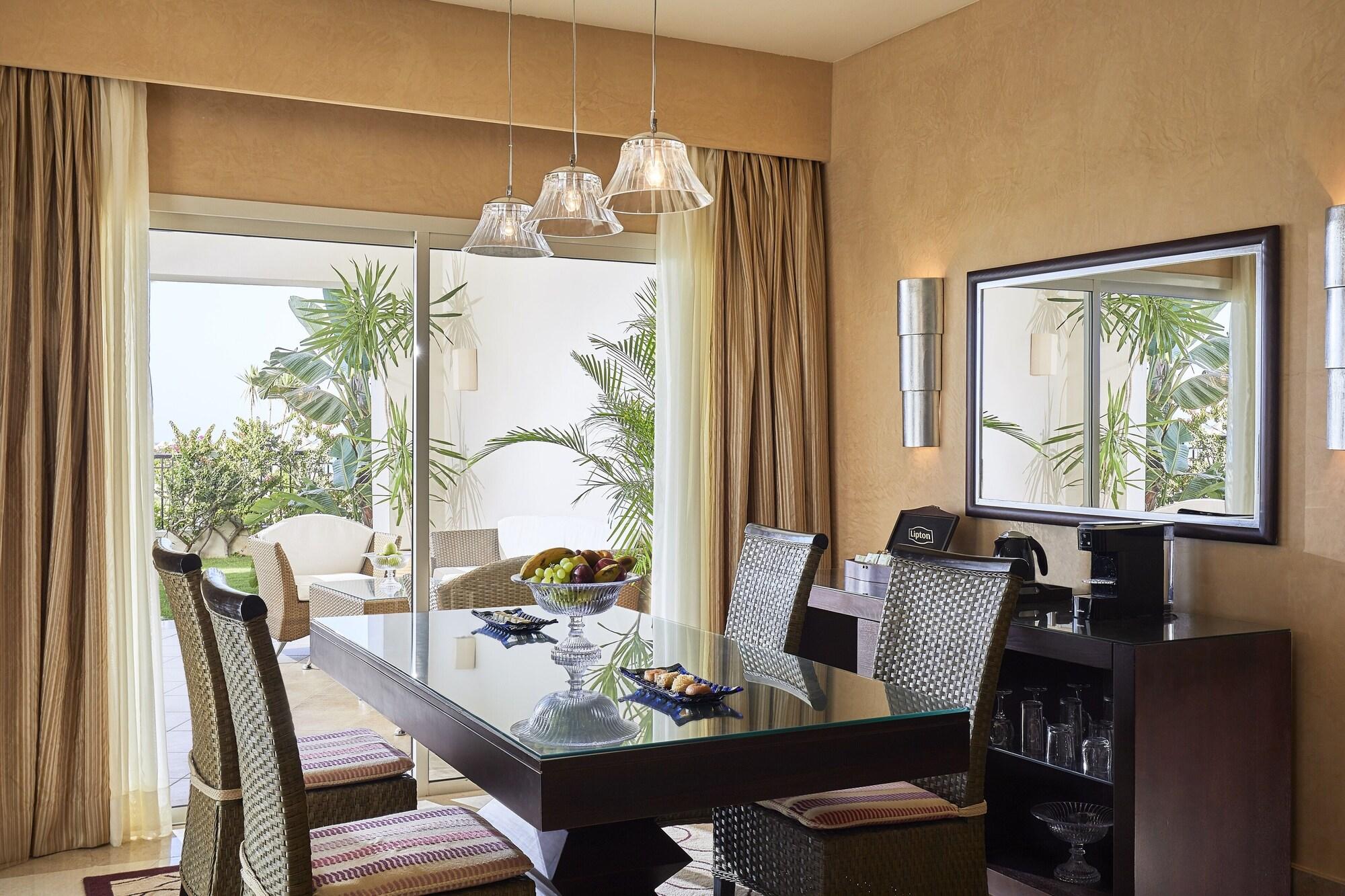 Hotel Jaz Elite Crystal, Almaza Bay Marsa Matrouh Esterno foto